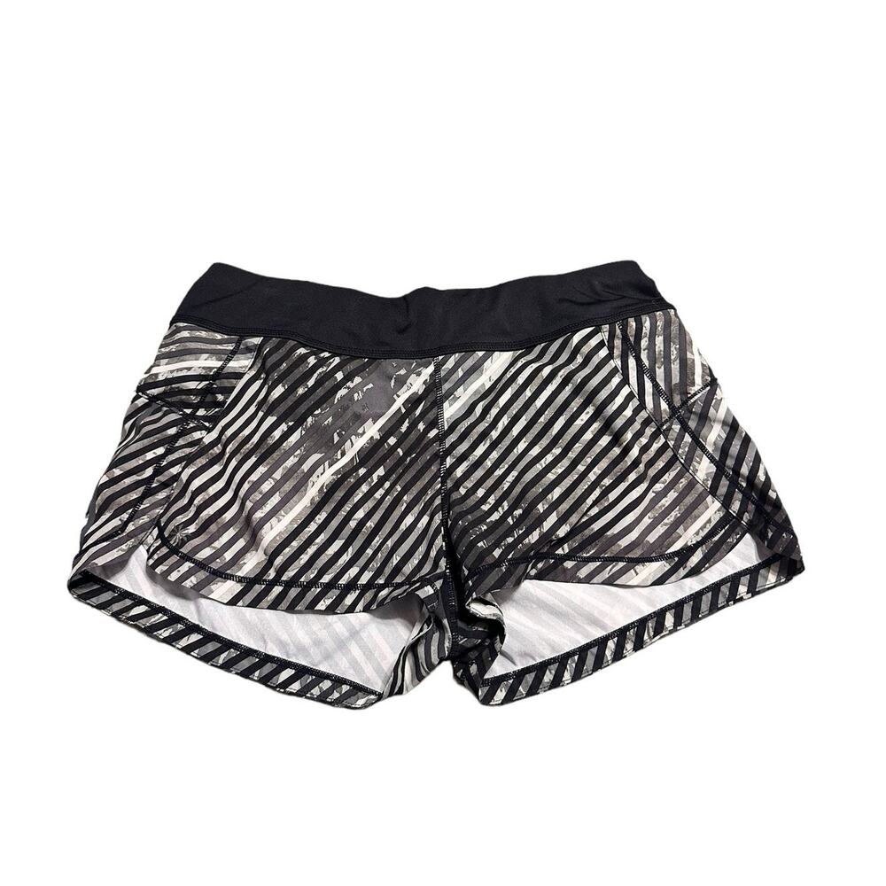 Athleta Pulse Athletic Running Shorts Black White Grey Stripes Size Medium